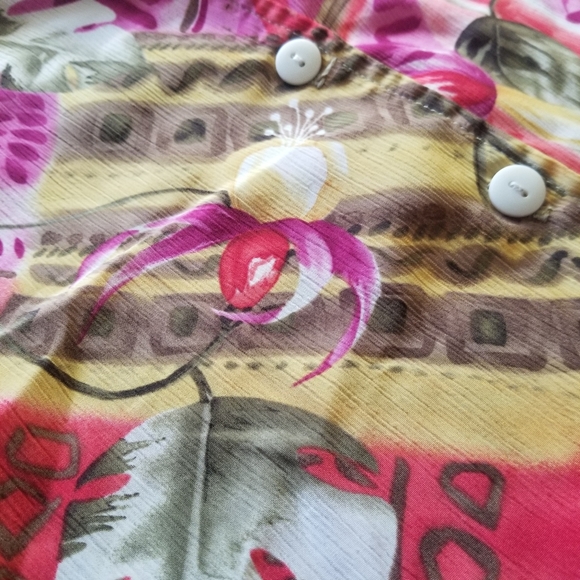 SOLD OUT 💕 Vintage Maggie Sweet Floral Button 💕 Down - Picture 7 of 10